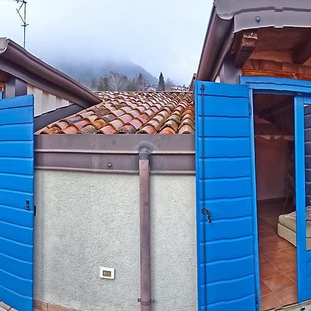 Apartmán Rustico Colonna House By Gardadomusmea Vesio Exteriér fotografie