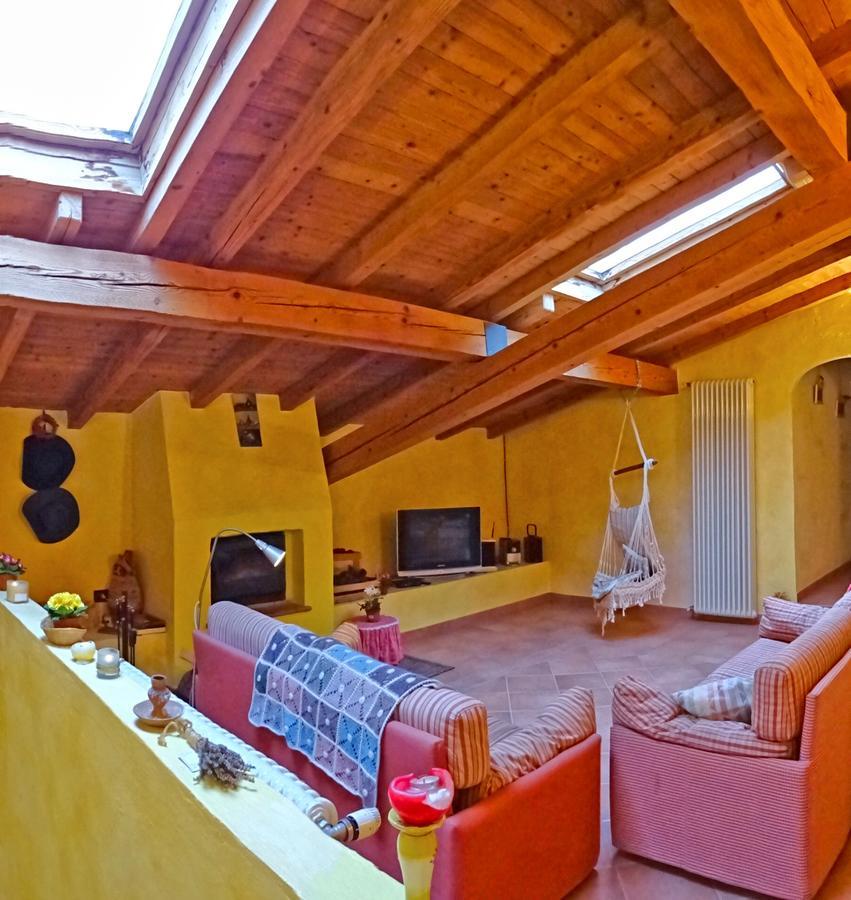 Apartmán Rustico Colonna House By Gardadomusmea Vesio Exteriér fotografie